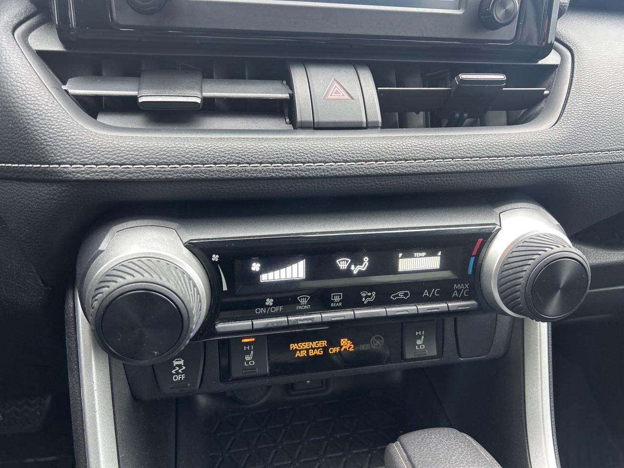 2020 Toyota RAV4 LE   NO REPORTED ACCIDENTS   Heated Front Seats Photo