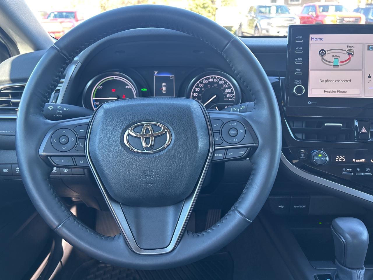 2022 Toyota Camry Hybrid SE   LOW KM   Power Moonroof   ONE OWNER Photo