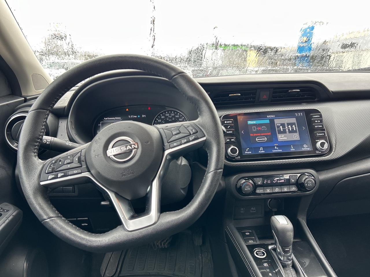 2023 Nissan Kicks SV   ONE OWNER   Blind Spot Warning Photo