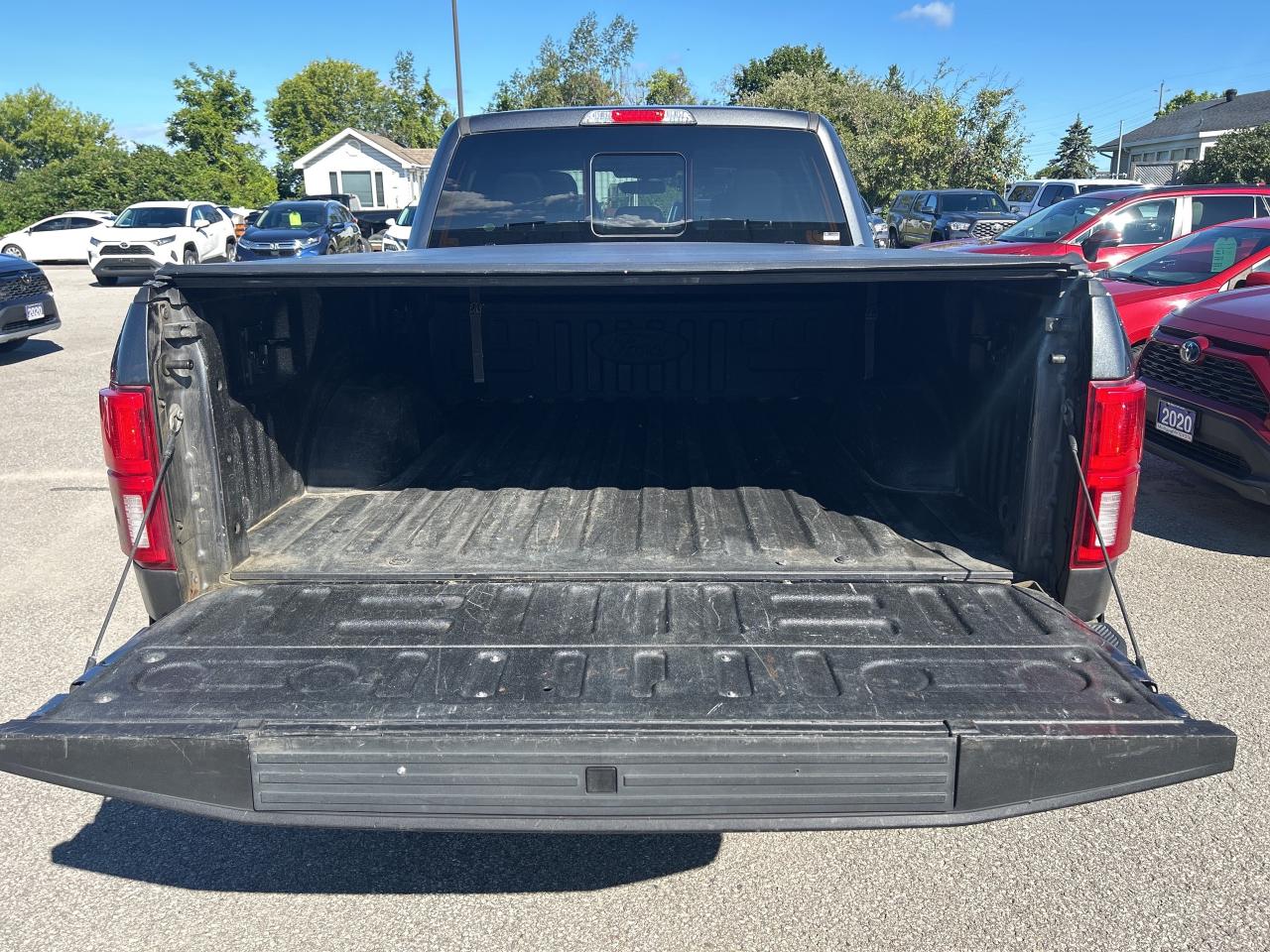 2020 Ford F-150 Lariat   Leather Interior   Power Moonroof Photo