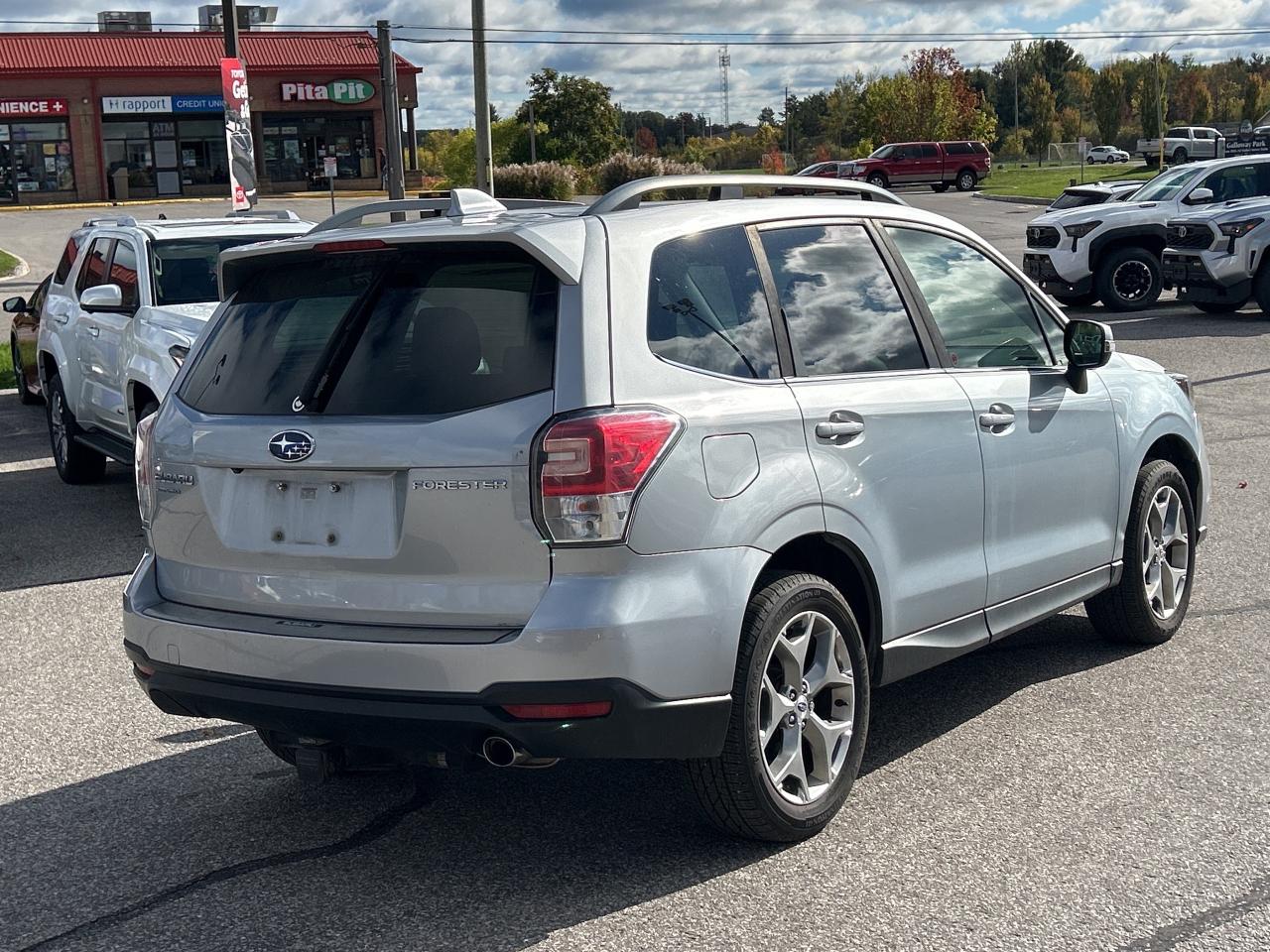 2018 Subaru Forester Limited   Power Moonroof   NO REPORTED ACCIDENTS Photo