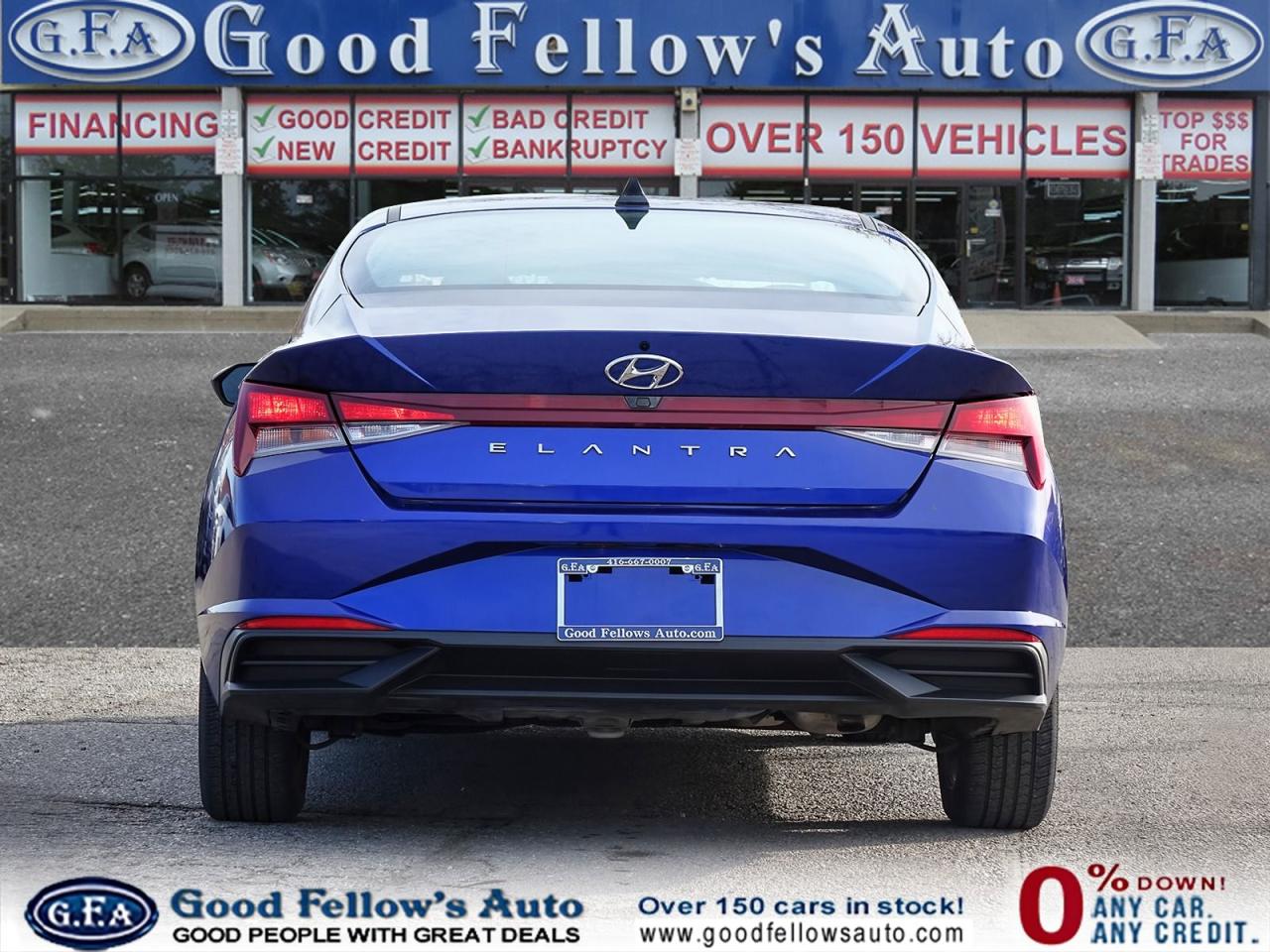 2022 Hyundai Elantra PREFERRED MODEL, SUN & TECH PACKAGE, SUNROOF, REAR Photo4