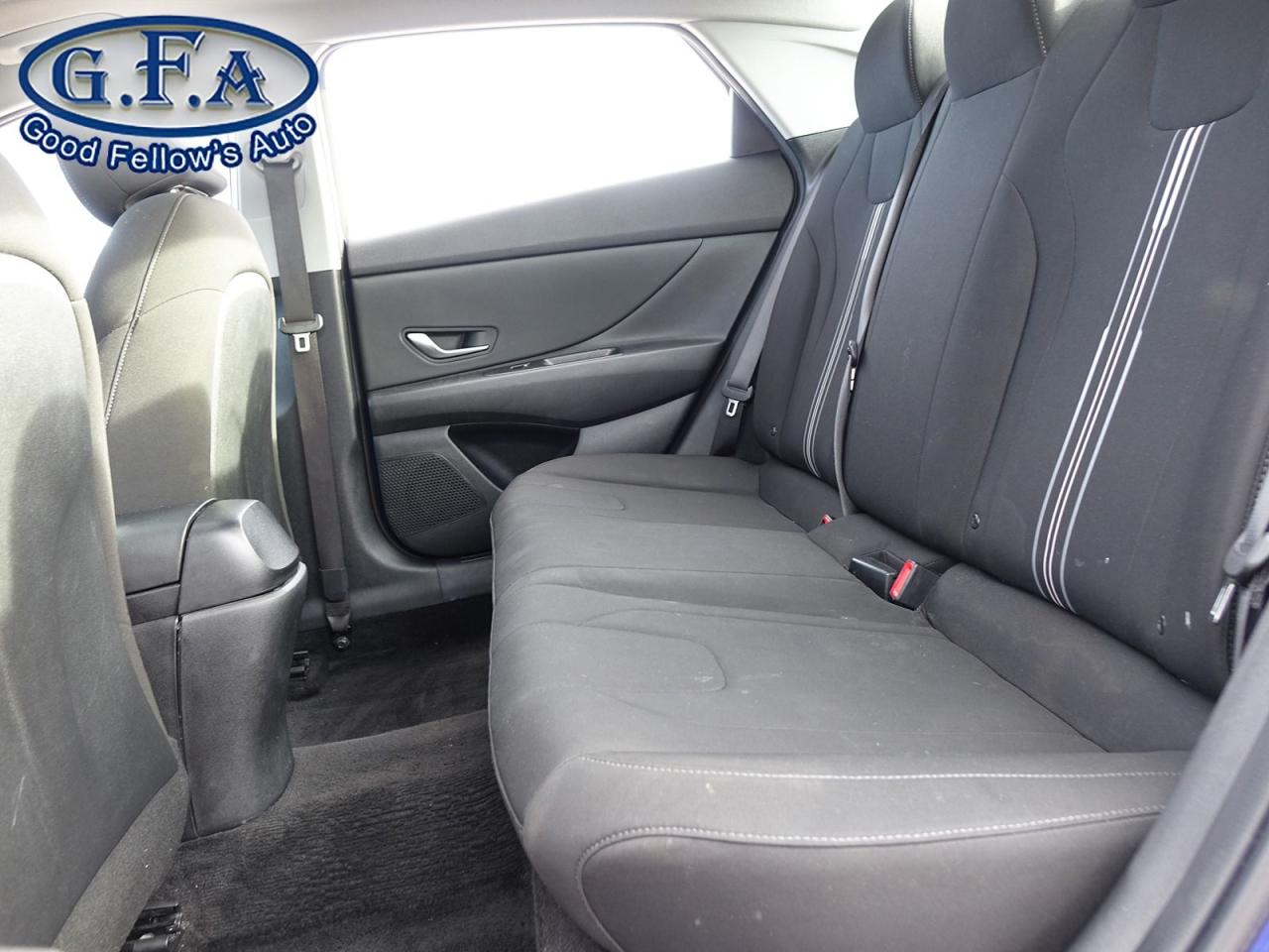 2022 Hyundai Elantra PREFERRED MODEL, SUN & TECH PACKAGE, SUNROOF, REAR Photo