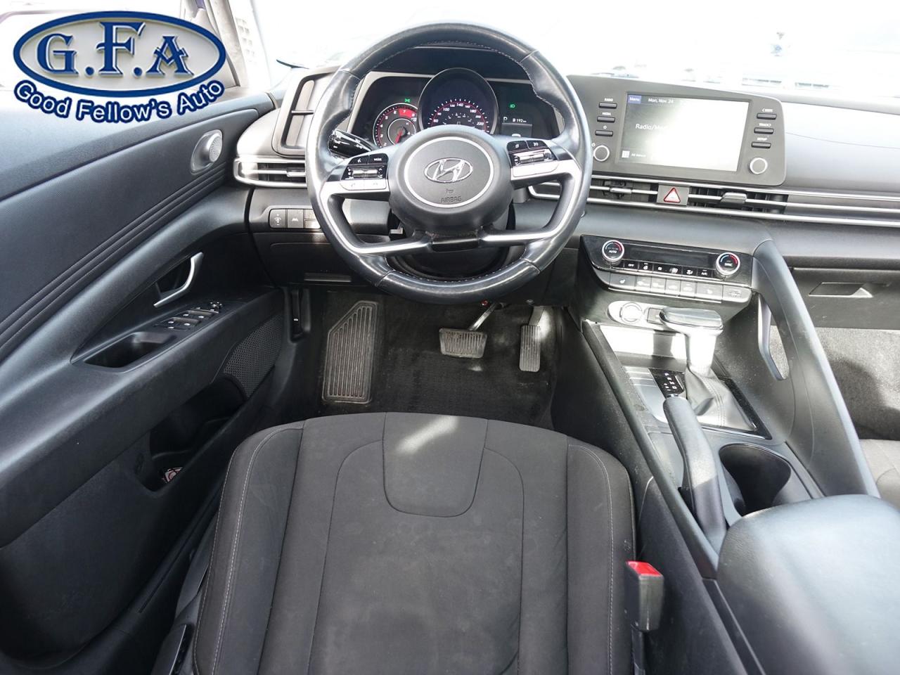 2022 Hyundai Elantra PREFERRED MODEL, SUN & TECH PACKAGE, SUNROOF, REAR Photo34