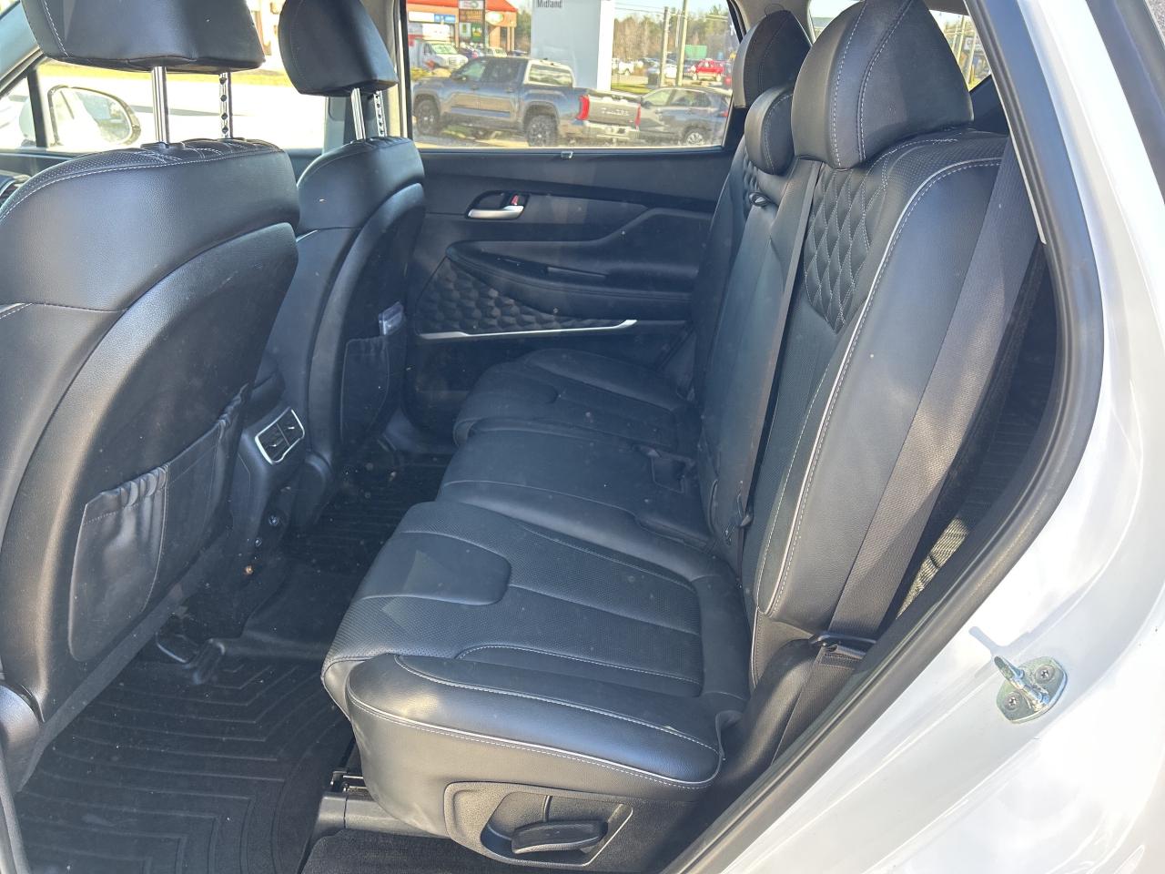 2022 Hyundai Santa Fe Hybrid Luxury AWD   Moonroof   Front & Rear Heated Seats Photo