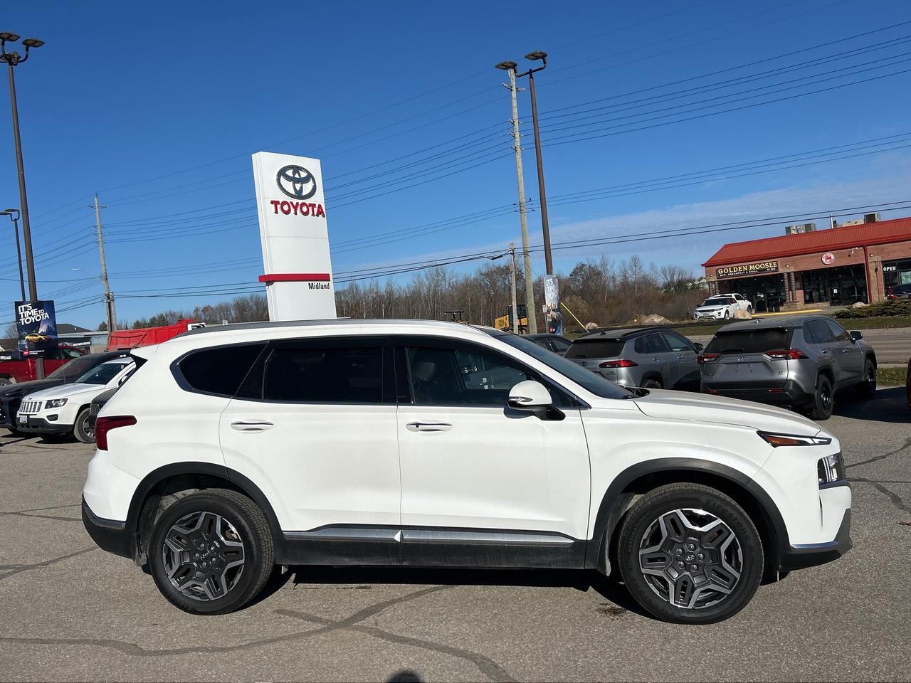 2022 Hyundai Santa Fe Hybrid Luxury AWD   Moonroof   Front & Rear Heated Seats Photo