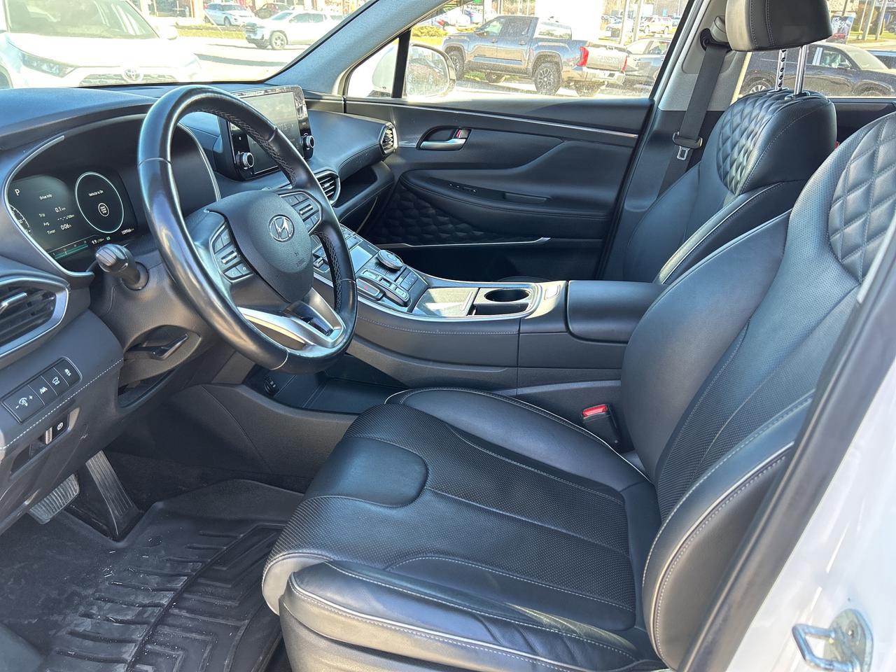 2022 Hyundai Santa Fe Hybrid Luxury AWD   Moonroof   Front & Rear Heated Seats Photo