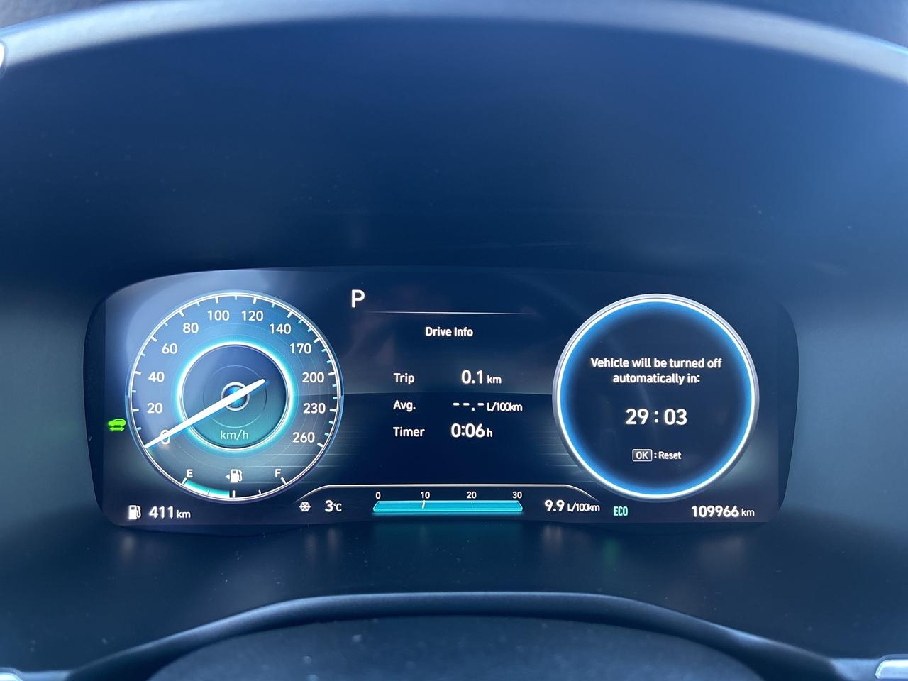 2022 Hyundai Santa Fe Hybrid Luxury AWD   Moonroof   Front & Rear Heated Seats Photo