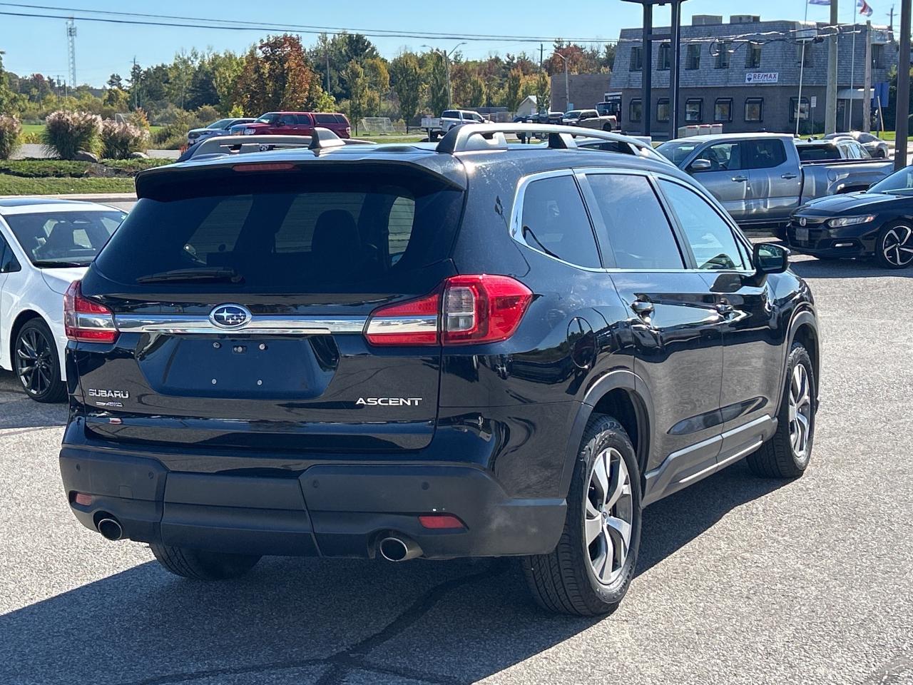 2019 Subaru ASCENT Touring   Panoramic Moonroof   LOW KILOMETRES Photo4