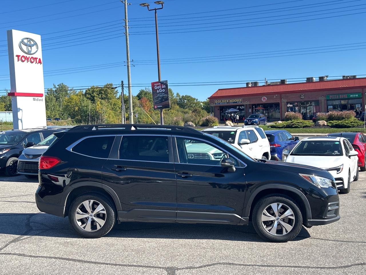 2019 Subaru ASCENT Touring   Panoramic Moonroof   LOW KILOMETRES Photo