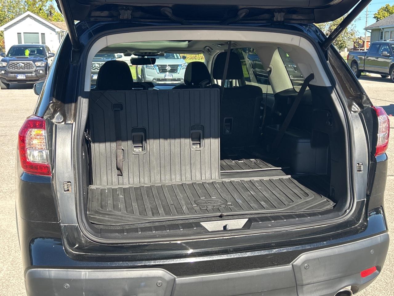 2019 Subaru ASCENT Touring   Panoramic Moonroof   LOW KILOMETRES Photo