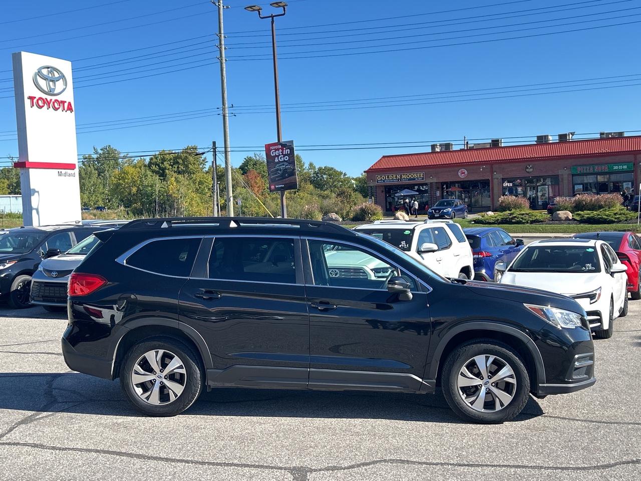 2019 Subaru ASCENT Touring   Panoramic Moonroof   LOW KILOMETRES Photo