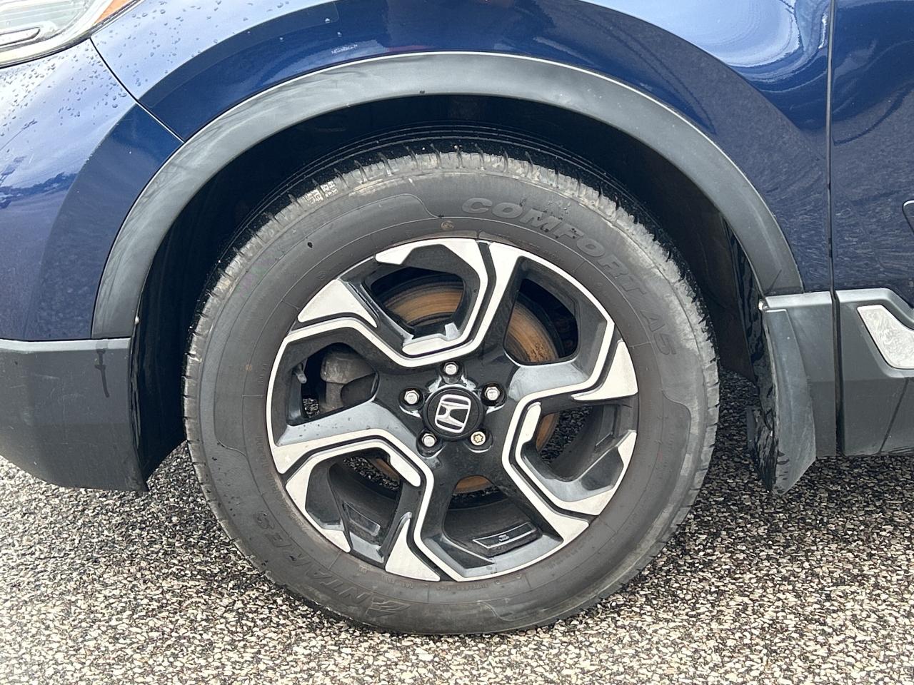 2017 Honda CR-V Touring   Panoramic Moonroof   Heated Front Seats Photo