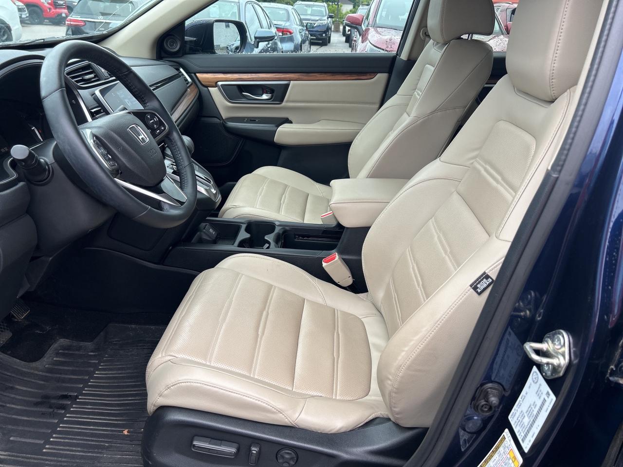 2017 Honda CR-V Touring   Panoramic Moonroof   Heated Front Seats Photo