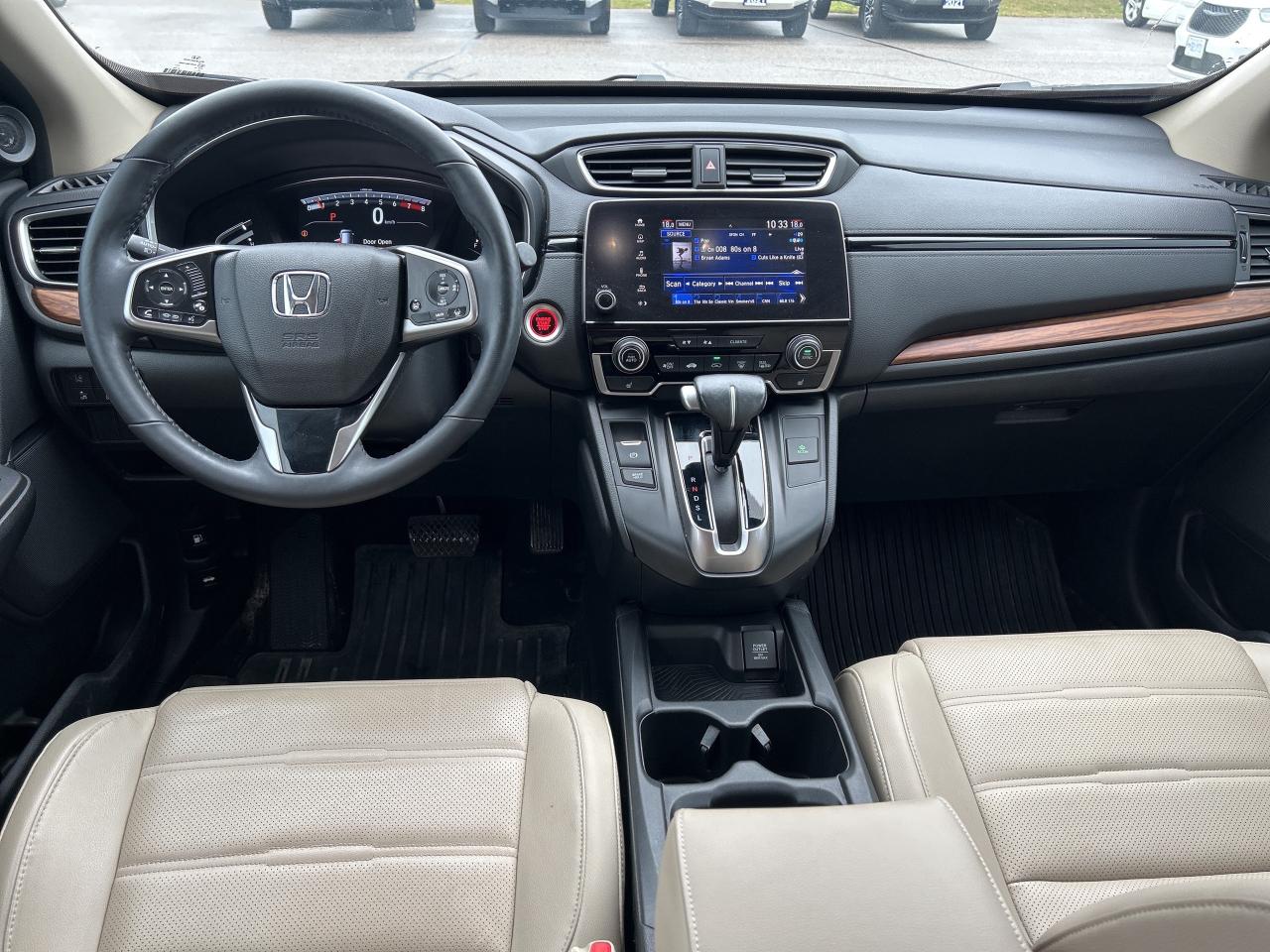 2017 Honda CR-V Touring   Panoramic Moonroof   Heated Front Seats Photo