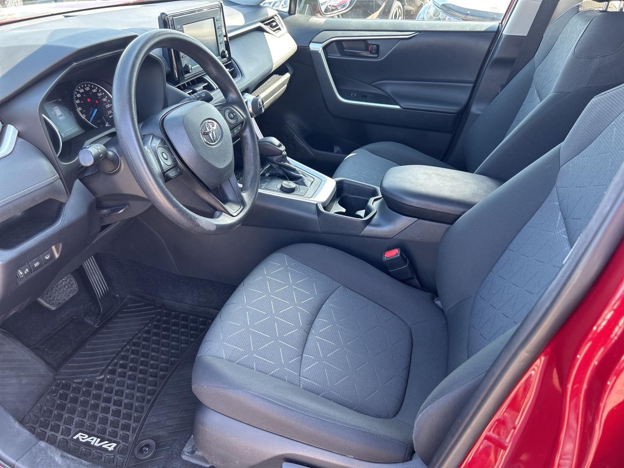 2020 Toyota RAV4 Hybrid LE   Front Heated Seats   Low KM Photo