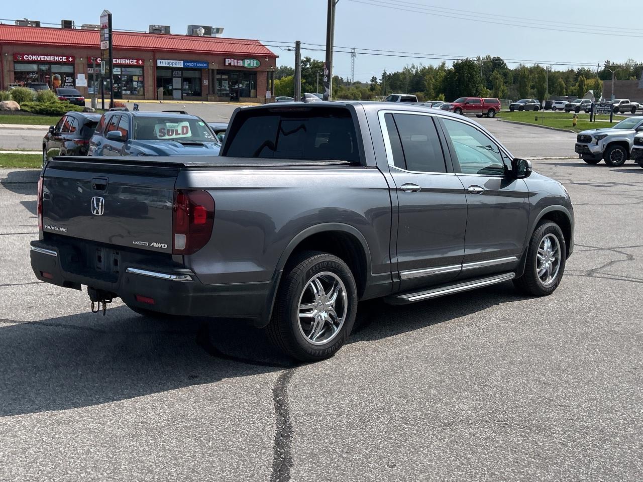 2017 Honda Ridgeline Touring   Power Rear Window   Heated Front Seats Photo