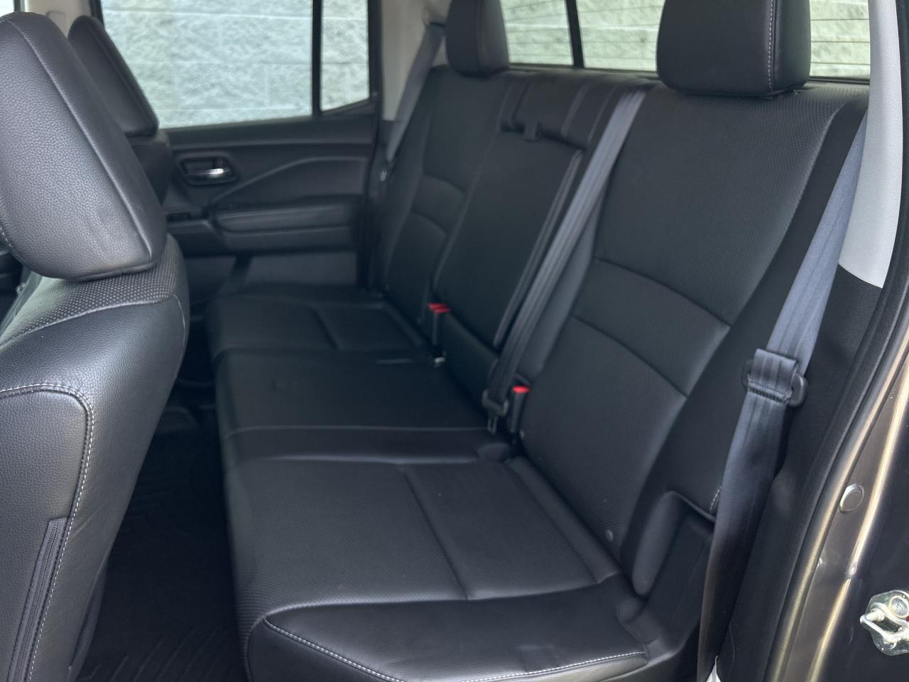 2017 Honda Ridgeline Touring   Power Rear Window   Heated Front Seats Photo