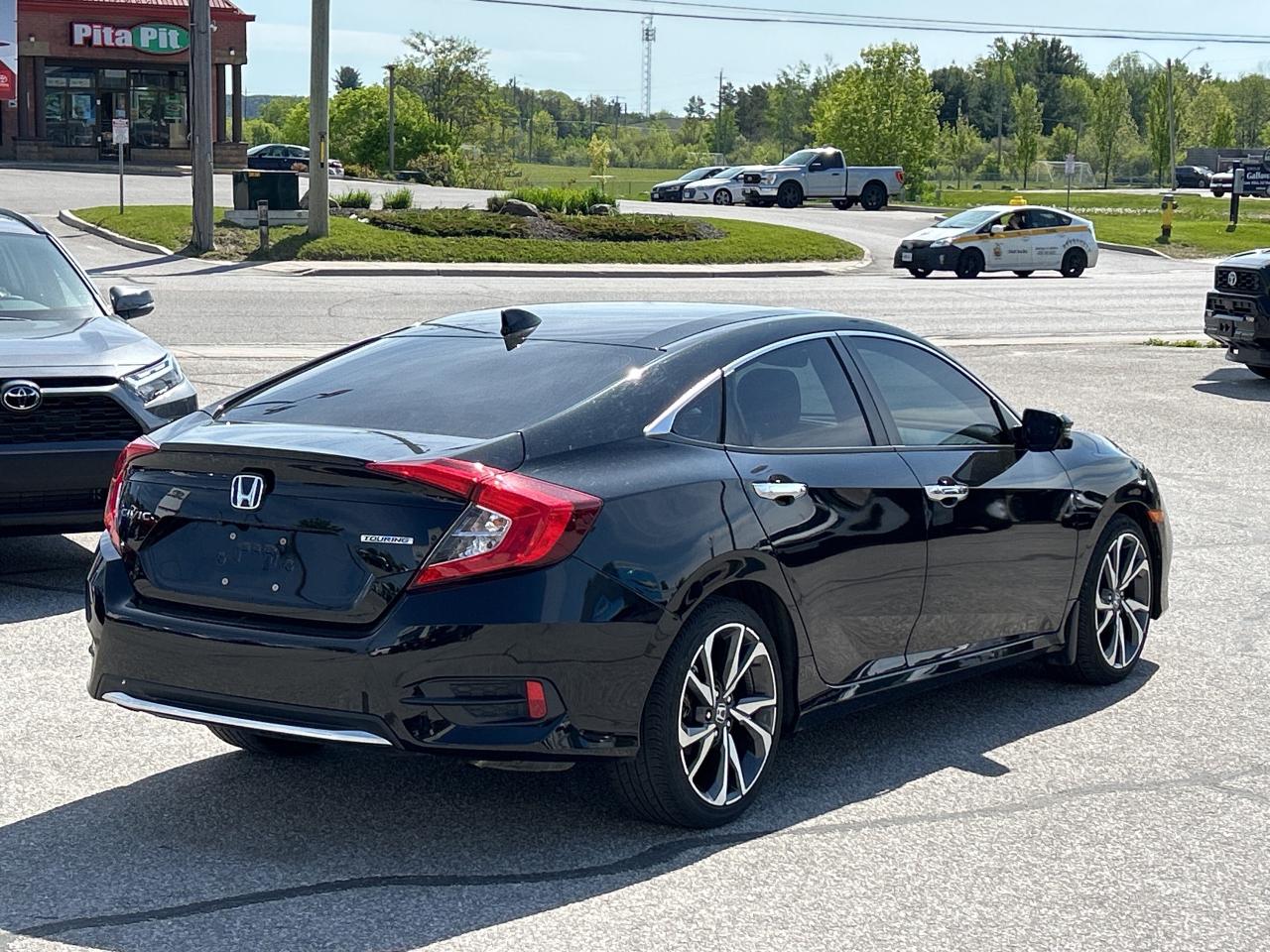 2020 Honda Civic Sedan Touring   Navigation   Leather Interior Photo4