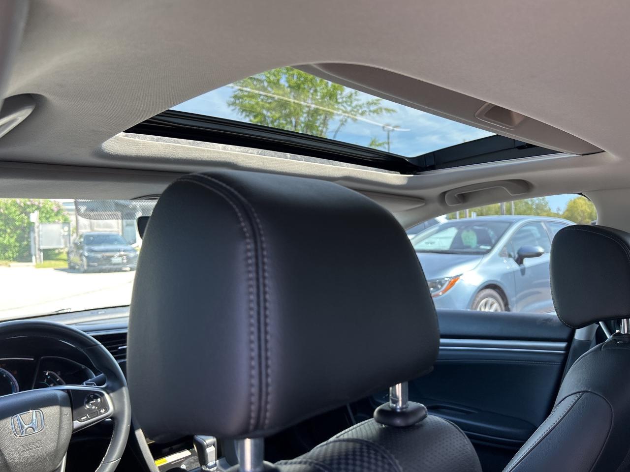 2020 Honda Civic Sedan Touring   Navigation   Leather Interior Photo