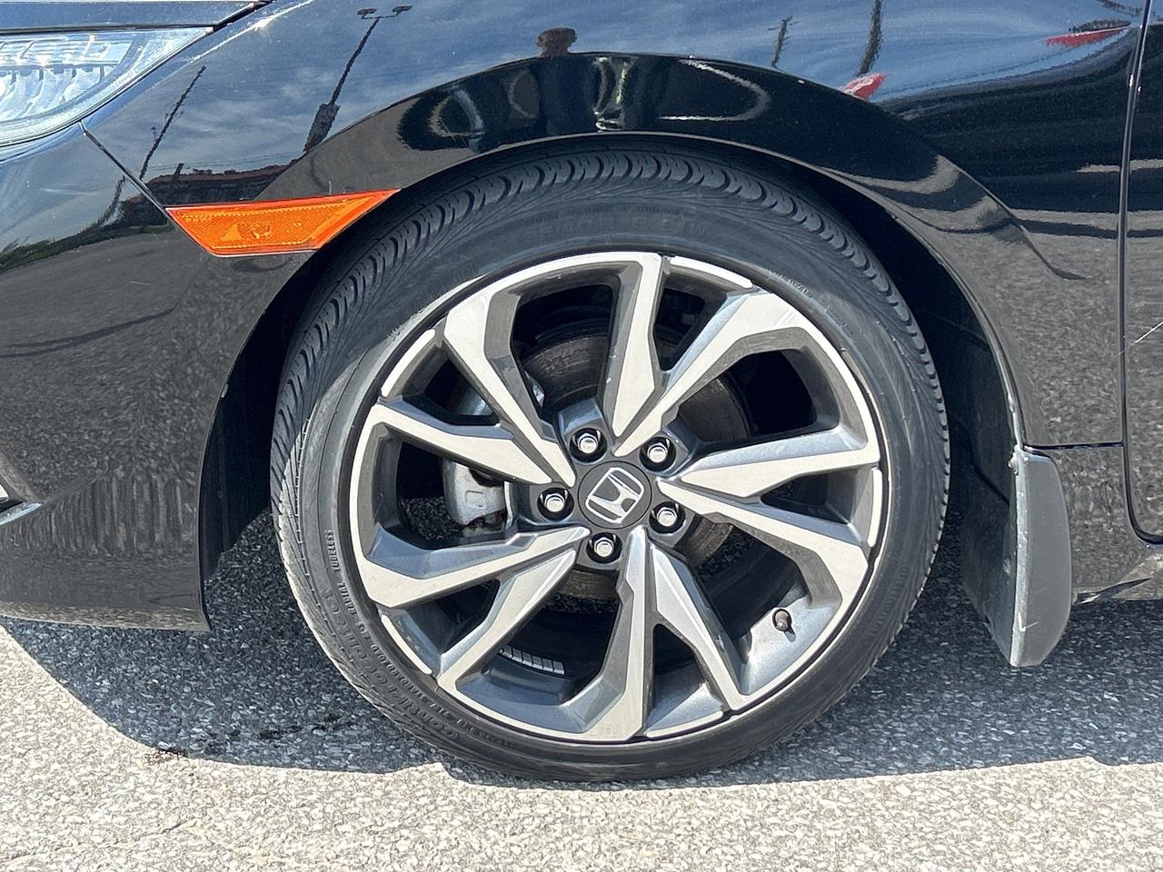 2020 Honda Civic Sedan Touring   Navigation   Leather Interior Photo