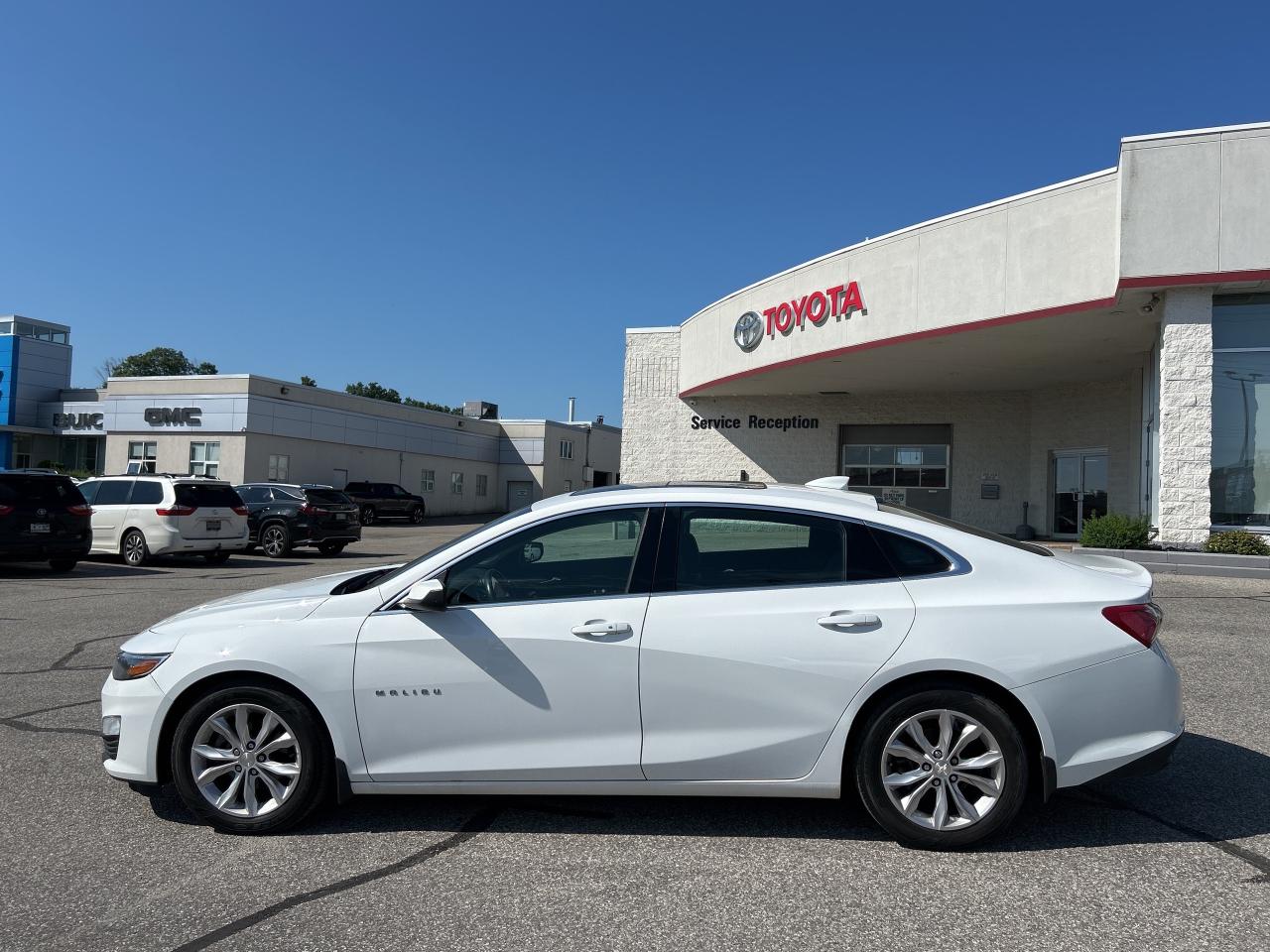 2019 Chevrolet Malibu LT   Leather Interior   Power Moonroof Photo
