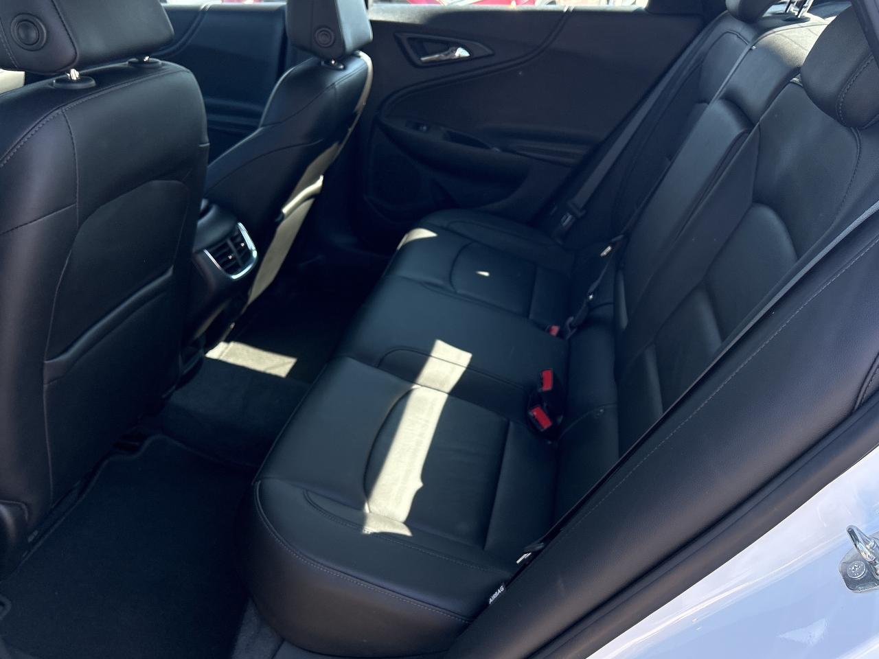 2019 Chevrolet Malibu LT   Leather Interior   Power Moonroof Photo