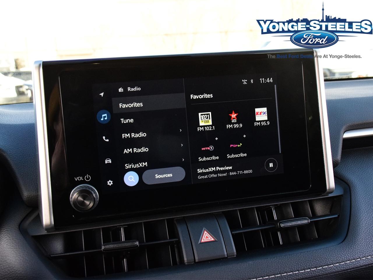 2025 Toyota RAV4 LE AWD - ONE OWNER - LOW LOW KMS Photo