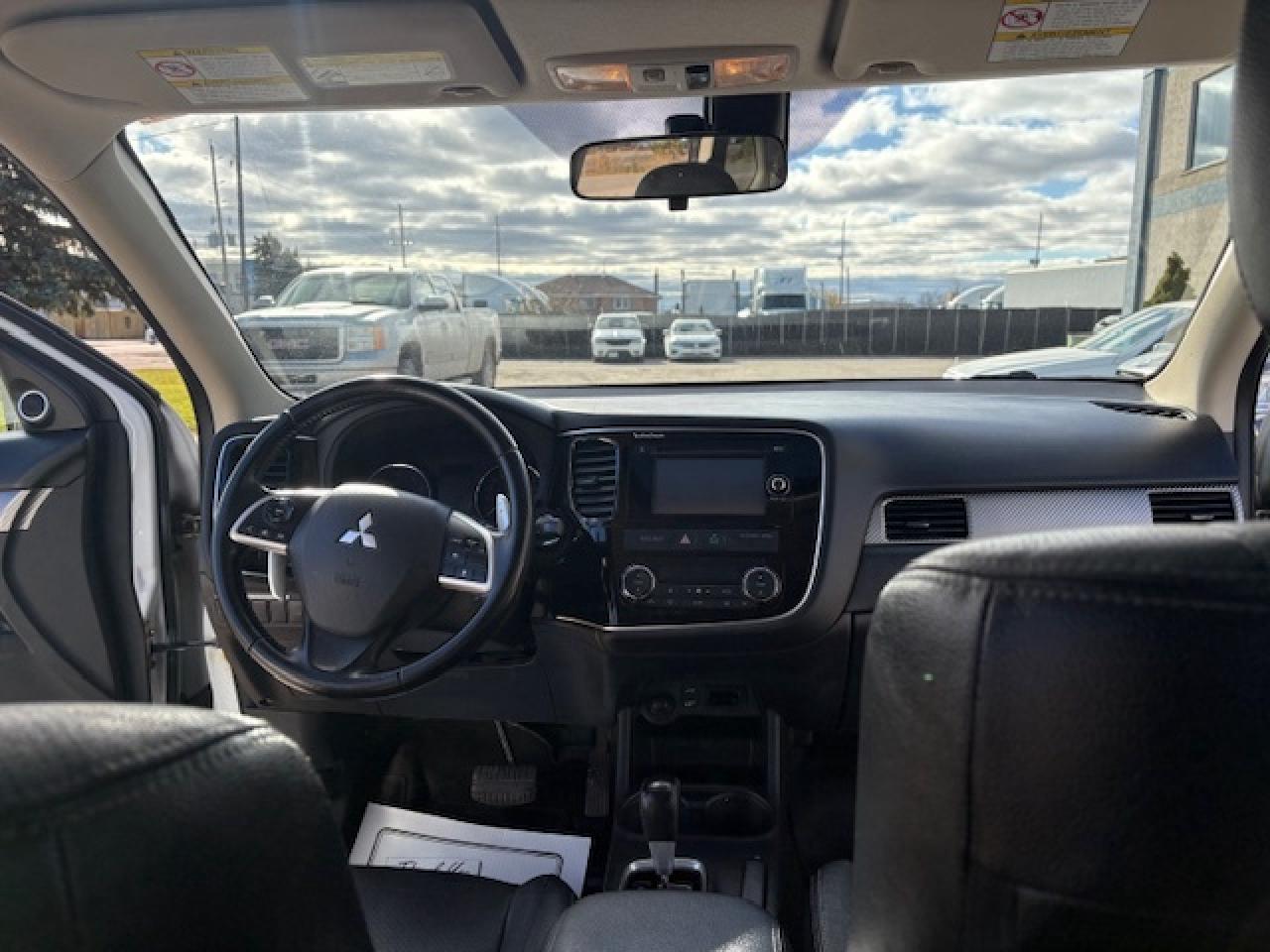 2014 Mitsubishi Outlander 4WD 4dr GT Photo