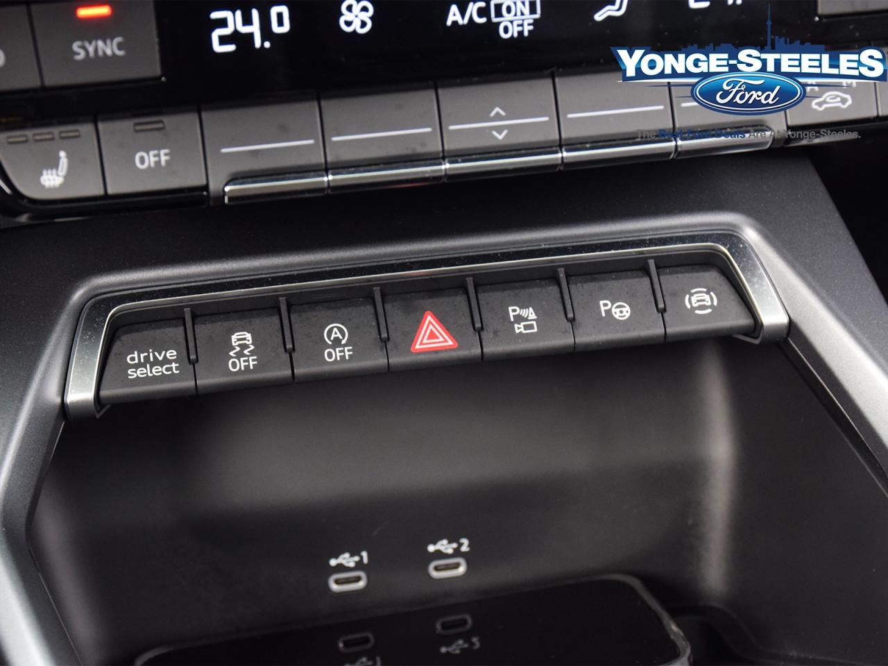 2025 Audi S3 Sedan Technik 2.0 TFSI quattro Fully Loaded! Photo