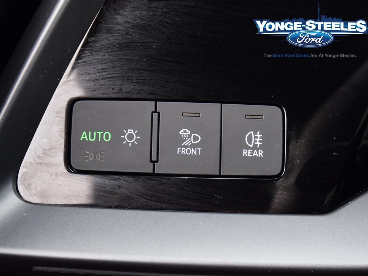 2025 Audi S3 Sedan Technik 2.0 TFSI quattro Fully Loaded! Photo