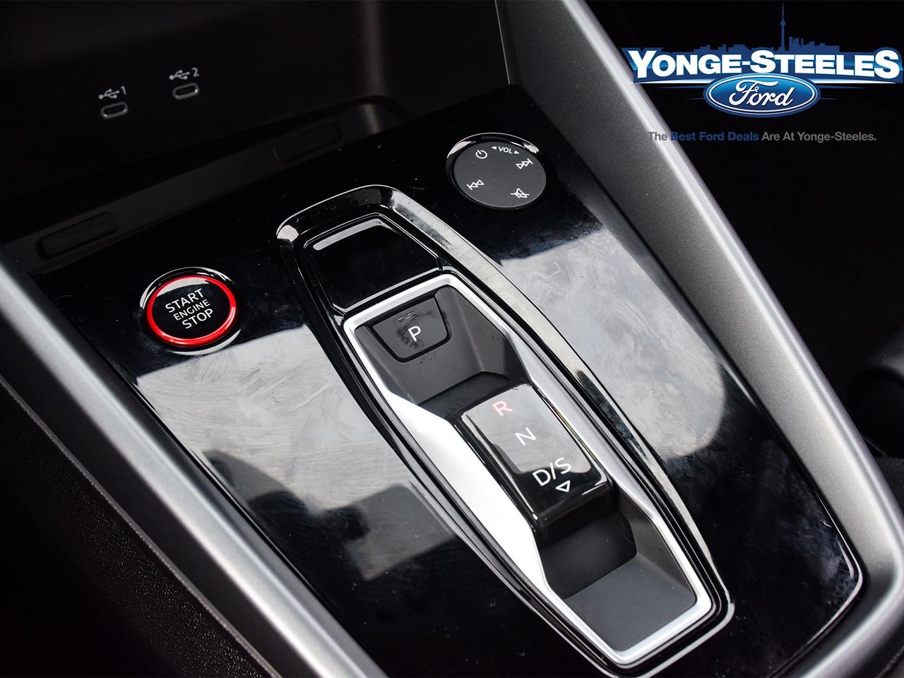 2025 Audi S3 Sedan Technik 2.0 TFSI quattro Fully Loaded! Photo