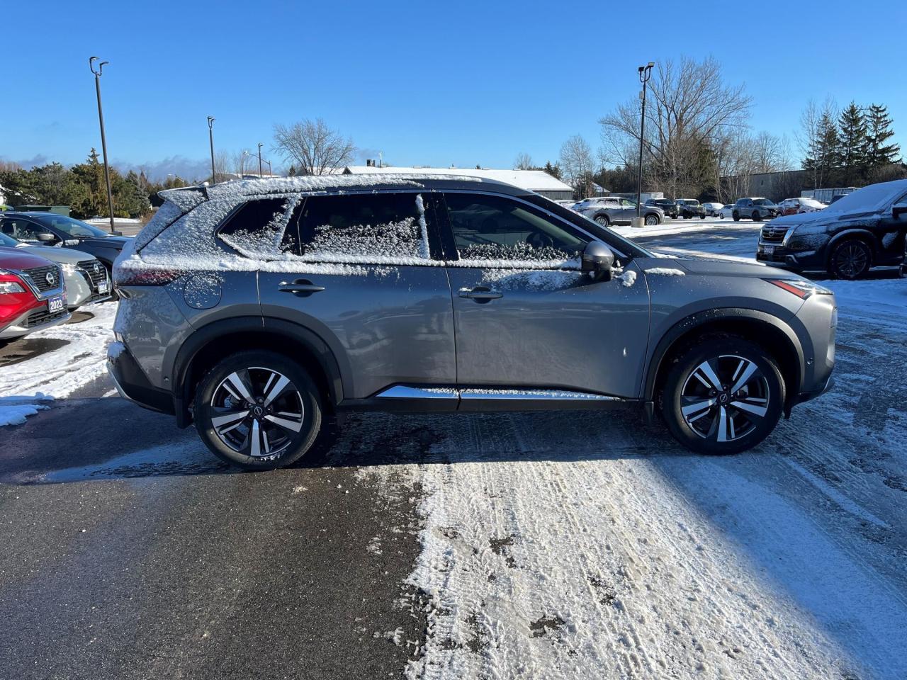 2023 Nissan Rogue Platinum AWD Photo