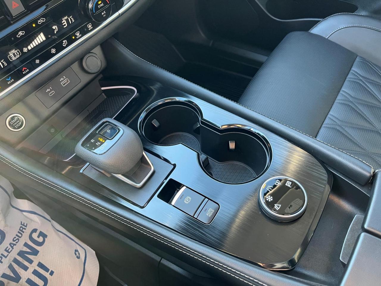 2023 Nissan Rogue Platinum AWD Photo