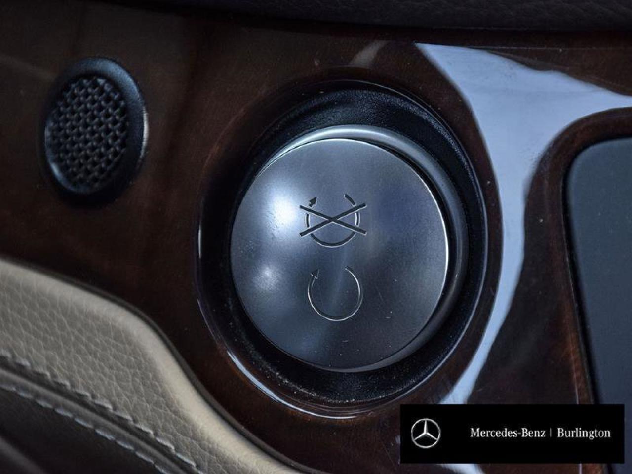 2018 Mercedes-Benz SL-Class SL 550 Photo