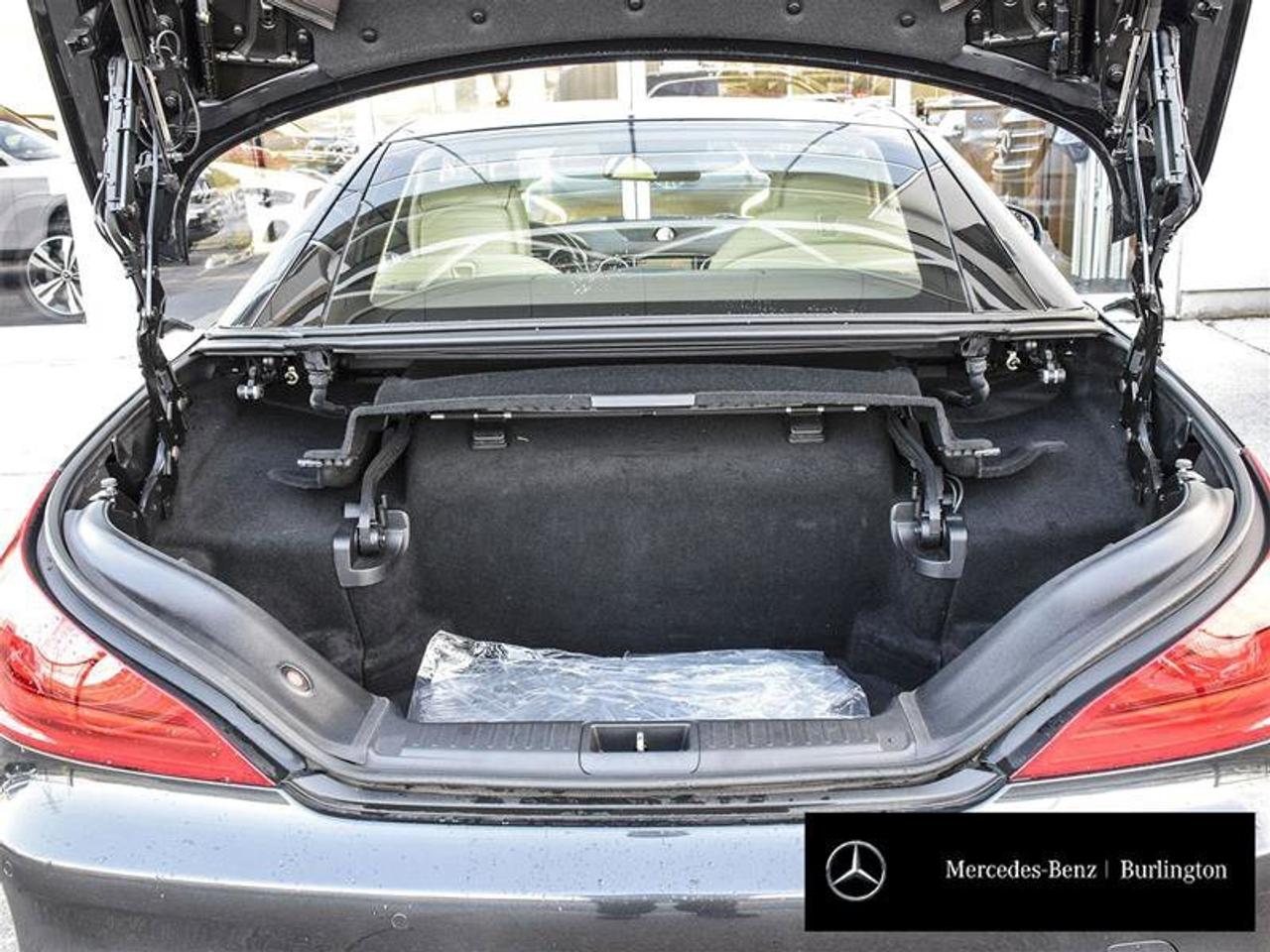 2018 Mercedes-Benz SL-Class SL 550 Photo