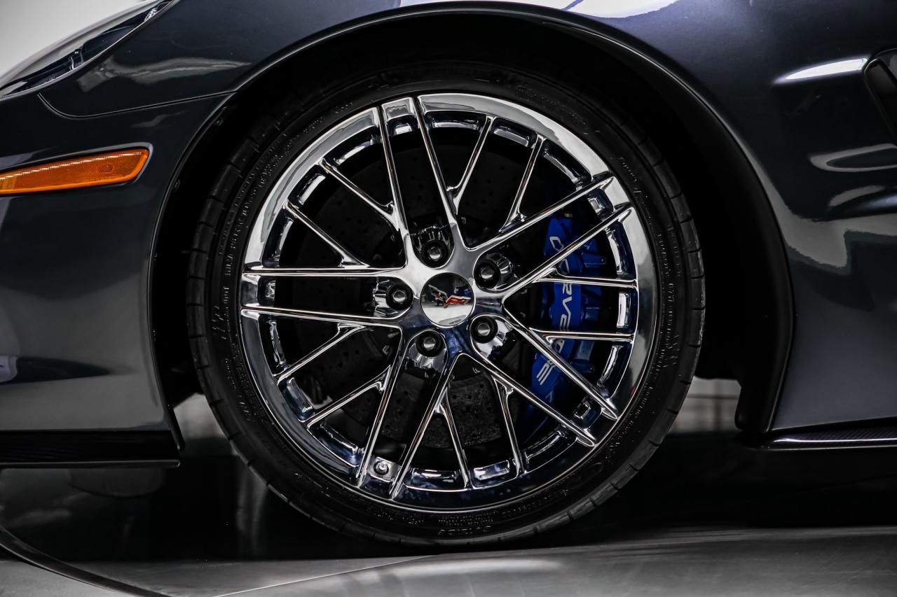 2010 Chevrolet Corvette ZR1 w/3ZR 638HP 6.2L LS9  CARBONCERAMIC HUD LOWKMS Photo