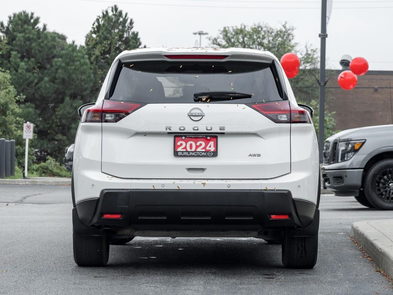 2024 Nissan Rogue S Photo