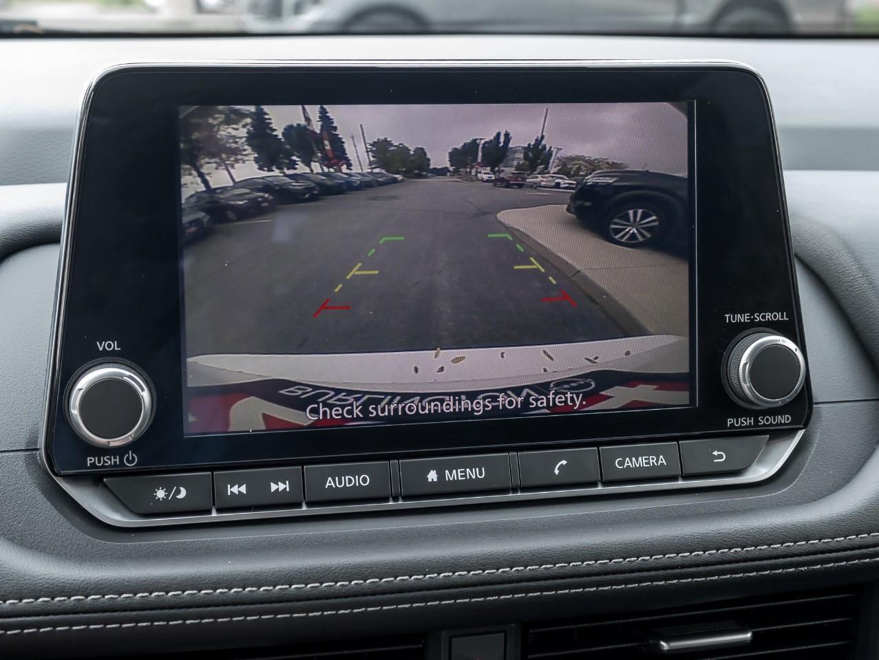 2024 Nissan Rogue S Photo