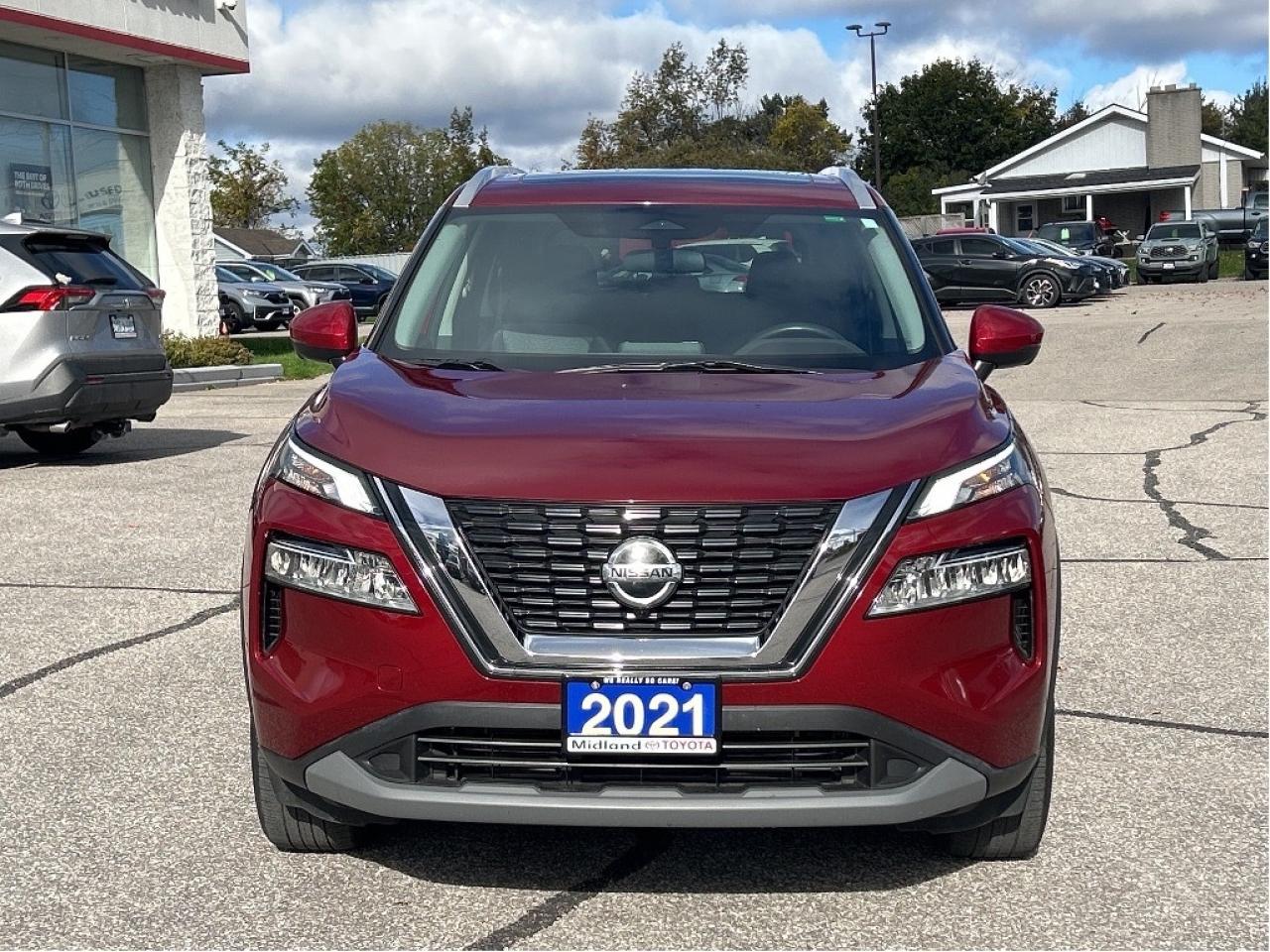 2021 Nissan Rogue AWD SV   ONE PREVIOUS OWNER   Panoramic Moonroof Photo