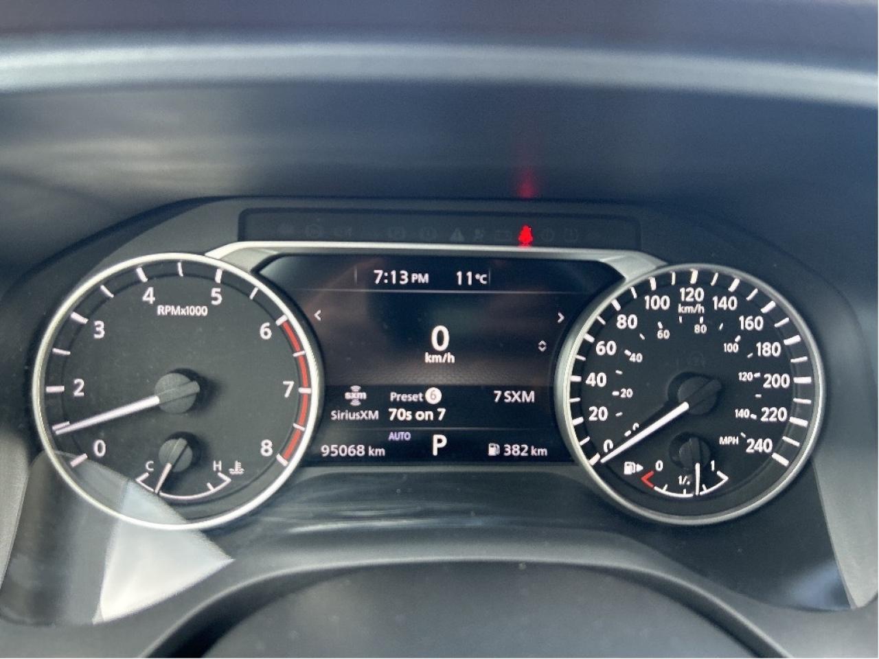 2021 Nissan Rogue AWD SV   ONE PREVIOUS OWNER   Panoramic Moonroof Photo