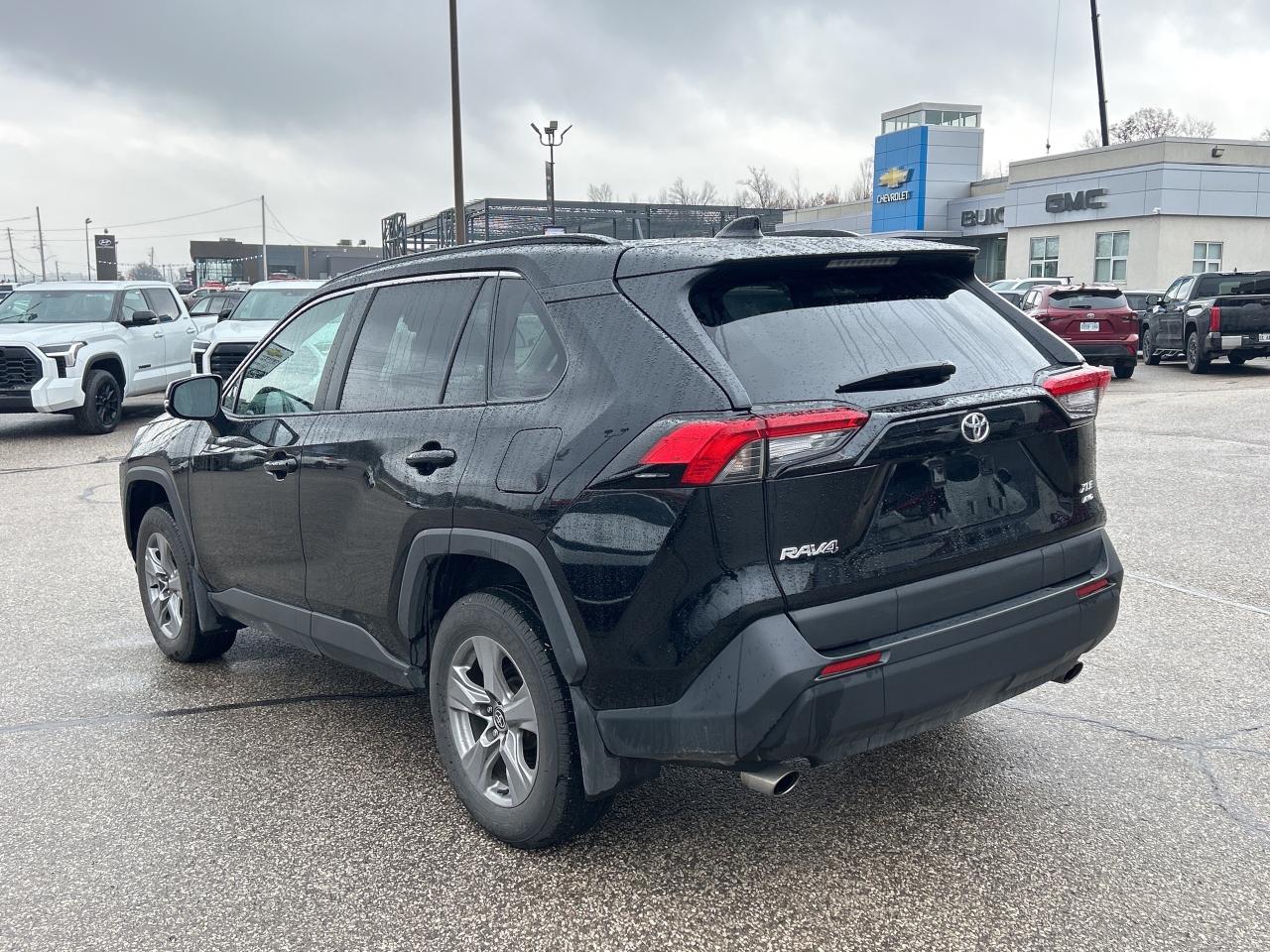 2025 Toyota RAV4 XLE   NO REPORTED ACCIDENTS   Power Moonroof Photo2