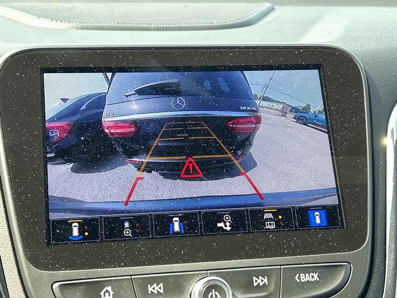 2023 Chevrolet Equinox RS   Leather Interior   Bose Sound System Photo