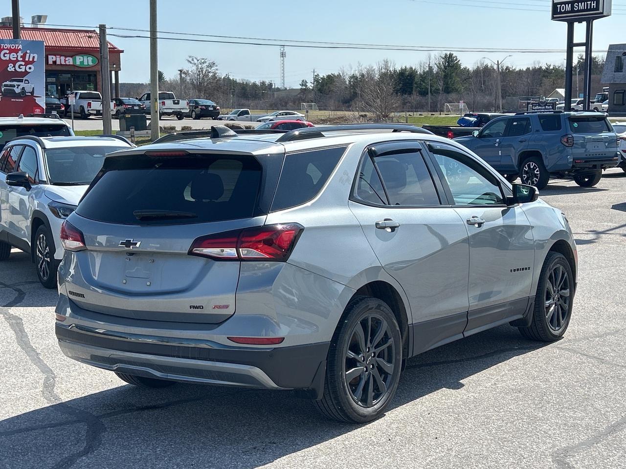 2023 Chevrolet Equinox RS   Leather Interior   Bose Sound System Photo