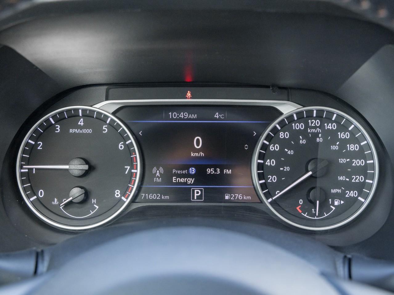 2022 Nissan Sentra SR Photo