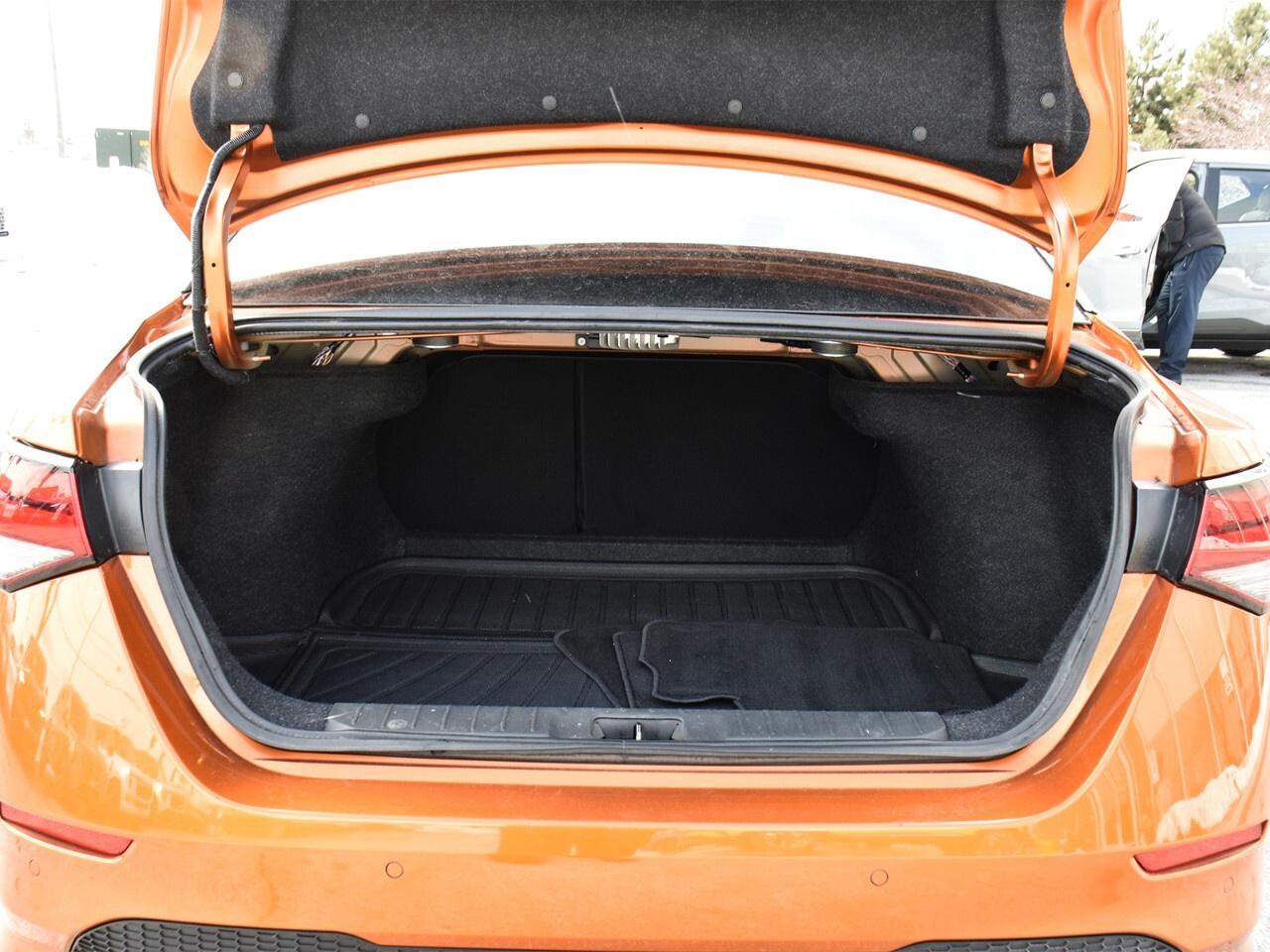 2022 Nissan Sentra SR CVT, APPLE CARPLAY, REMOTE START Photo