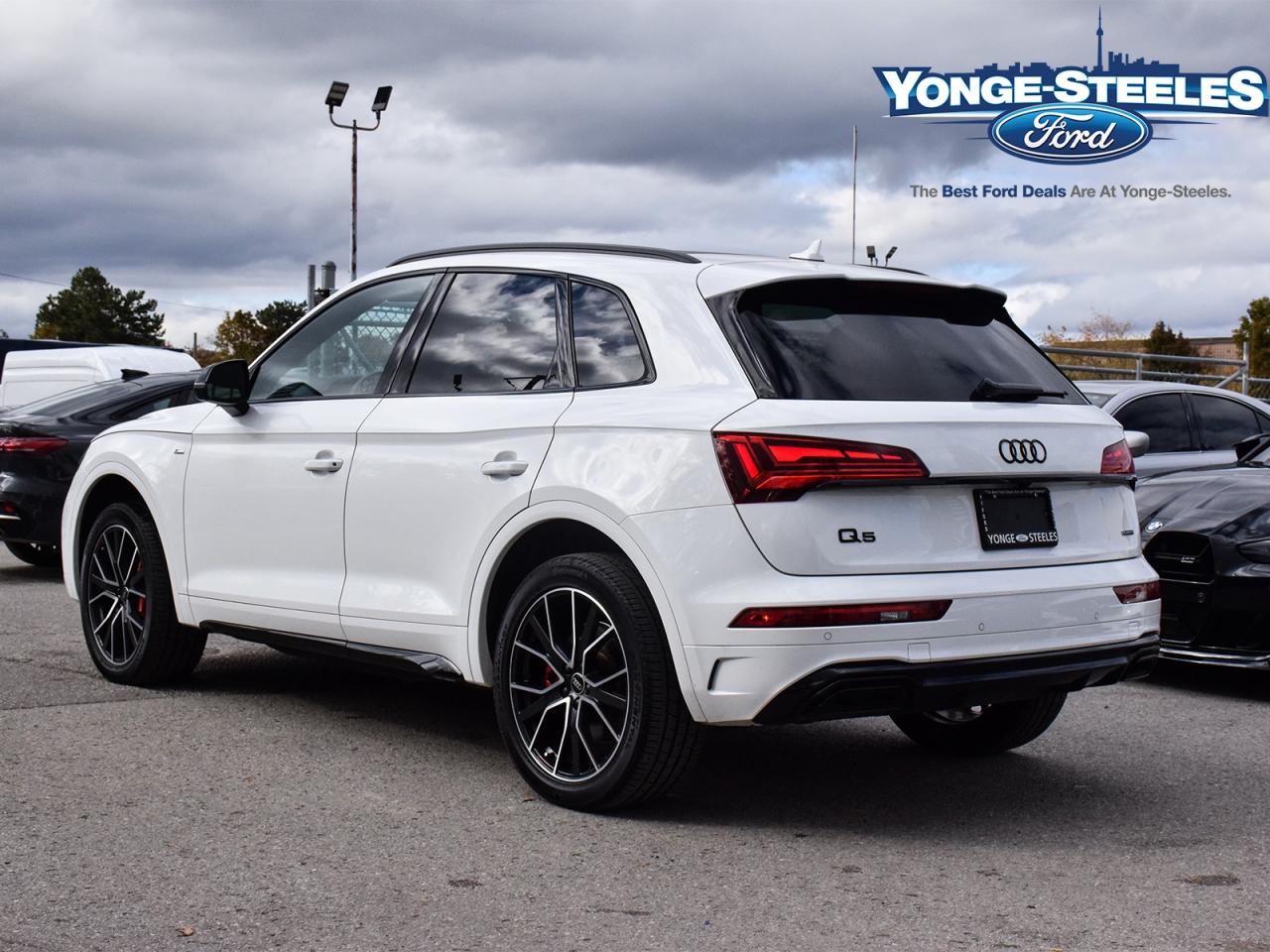 2024 Audi Q5 Technik 45 TFSI quattro Photo