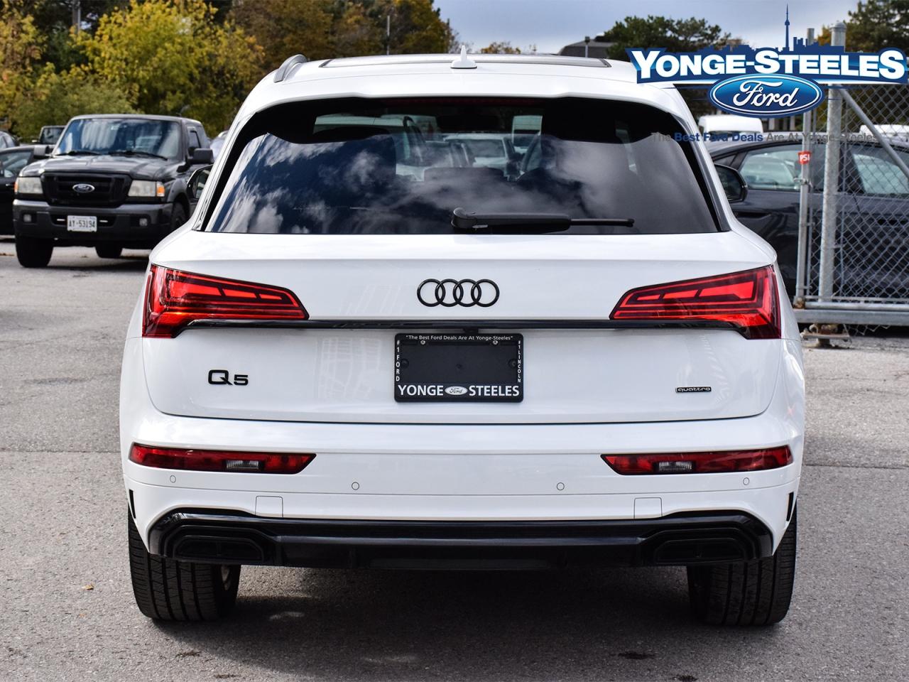 2024 Audi Q5 Technik 45 TFSI quattro Photo