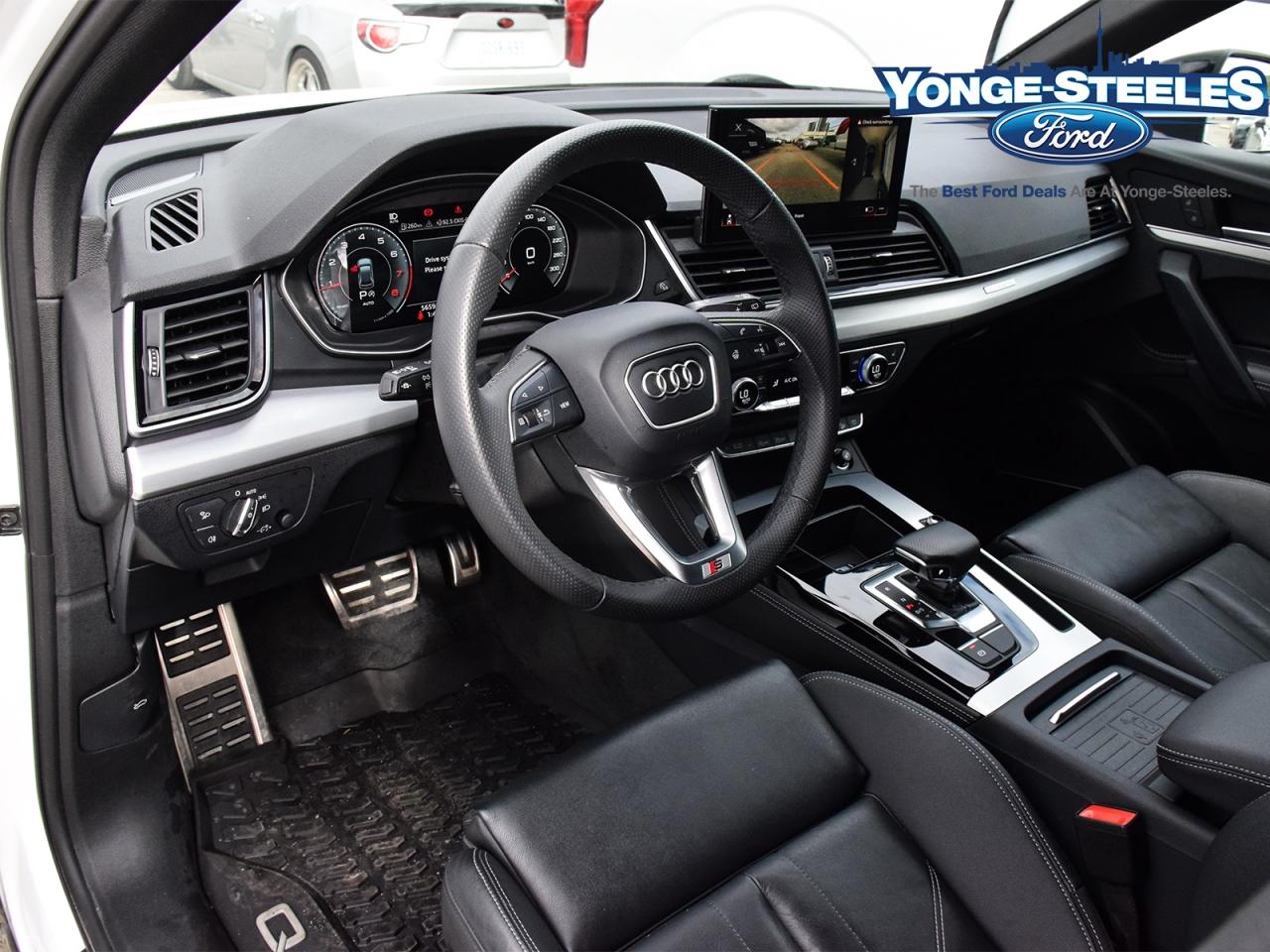 2024 Audi Q5 Technik 45 TFSI quattro Photo