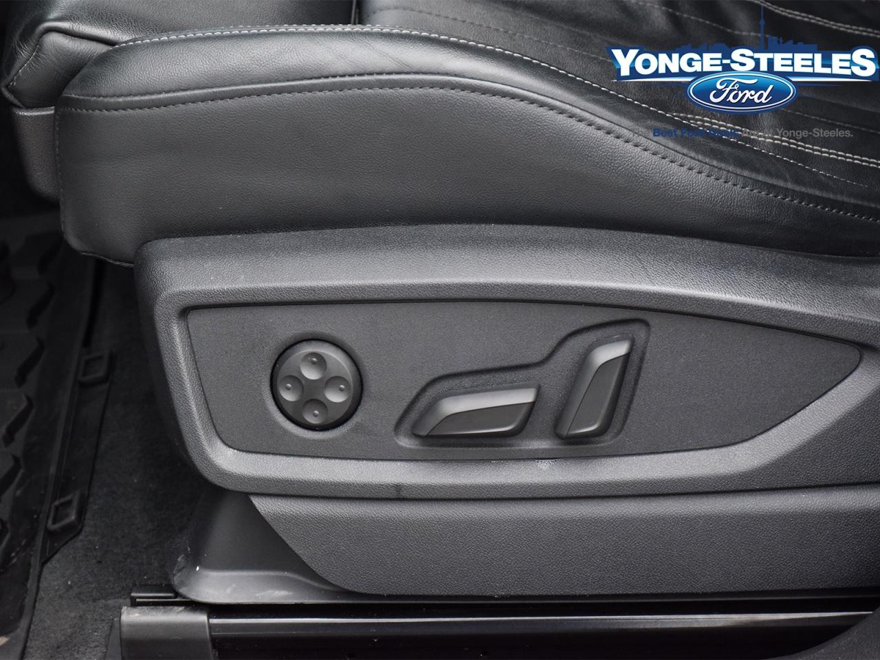 2024 Audi Q5 Technik 45 TFSI quattro Photo